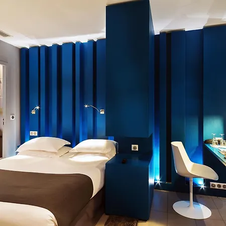 Arc De Triomphe Etoile 4*