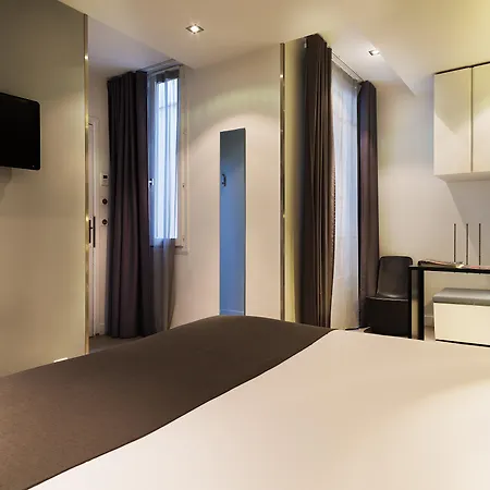 Arc De Triomphe Etoile