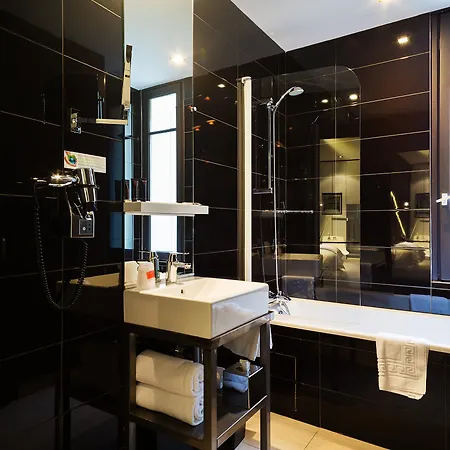 Arc De Triomphe Etoile 4* Paryż