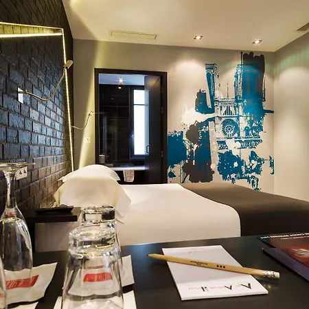 Hotel Arc De Triomphe Etoile