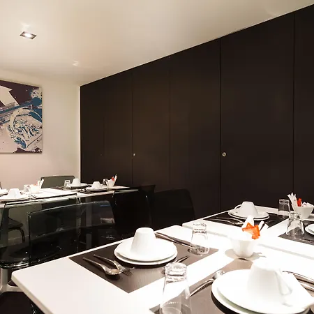 מלון Arc De Triomphe Etoile פריז