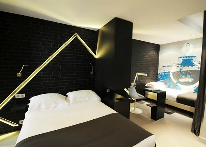 Hotel Arc De Triomphe Etoile