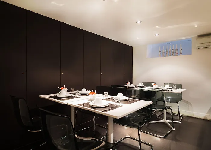 آرك دو تريومف إتوال 4* باريس