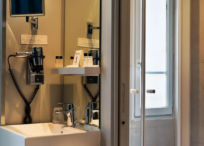 آرك دو تريومف إتوال 4*