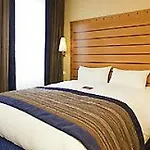Hotel Arc De Triomphe Etoile 4*
