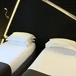 Hotel Arc De Triomphe Etoile Paris