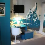 Hotel Arc De Triomphe Etoile 4*