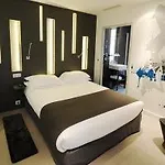 Arc De Triomphe Etoile 4* Paryż