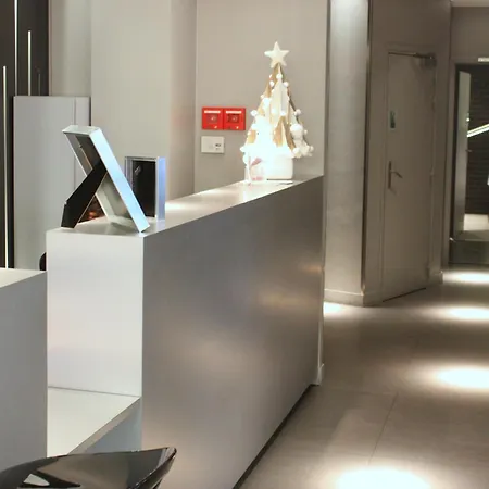 Arc De Triomphe Etoile Paryż