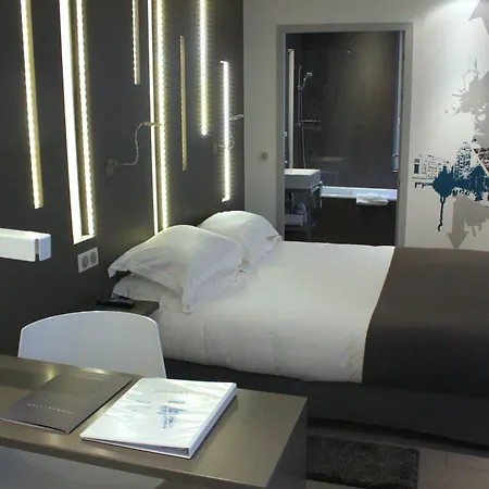 Hotel Arc De Triomphe Etoile