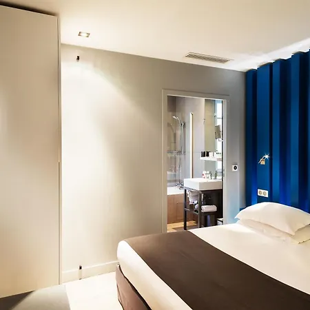 Arc De Triomphe Etoile Hotel 4*